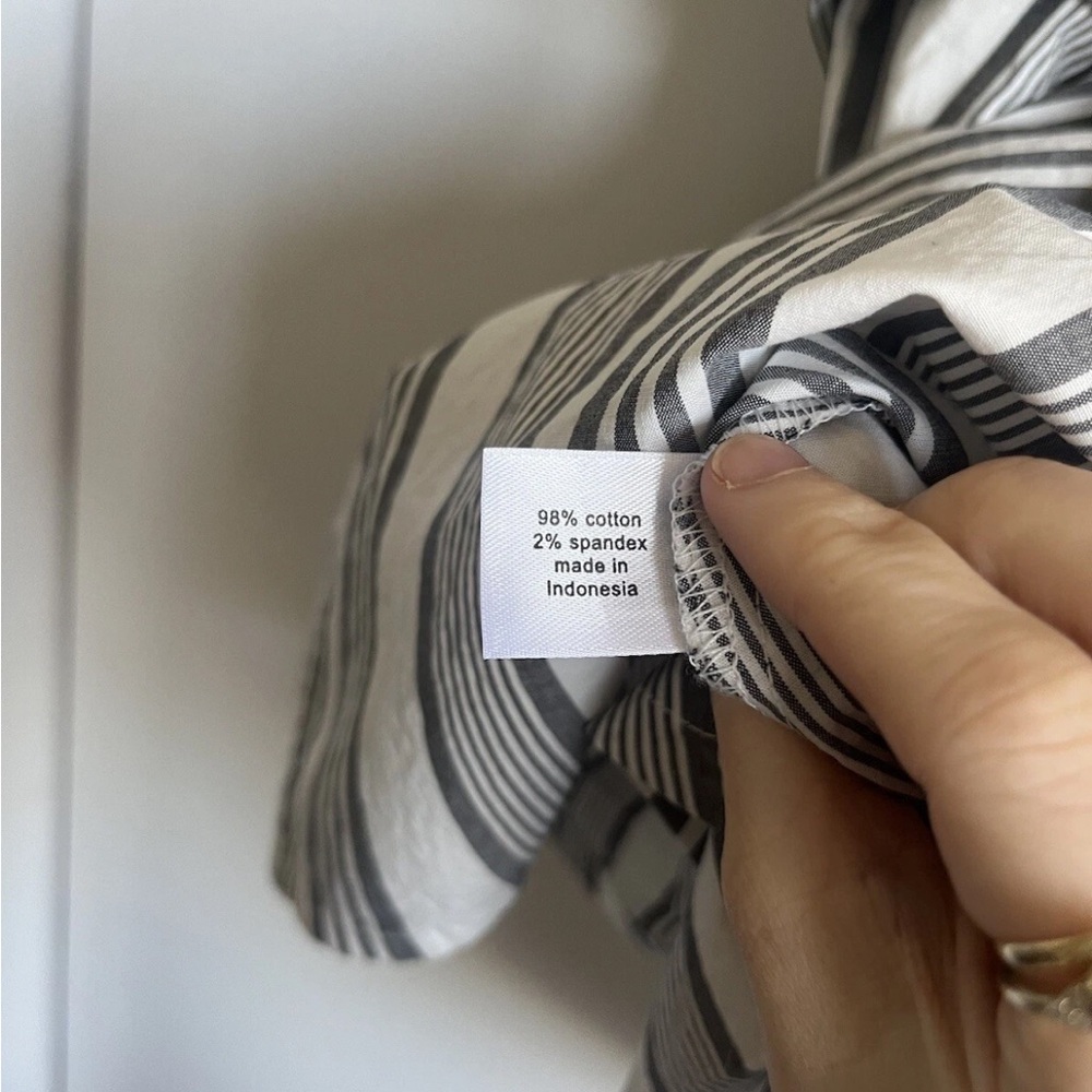 Lane Bryant Size 18 Blouse Gray White Striped Off the Shoulder Tie at Waist - Picture 9 of 13